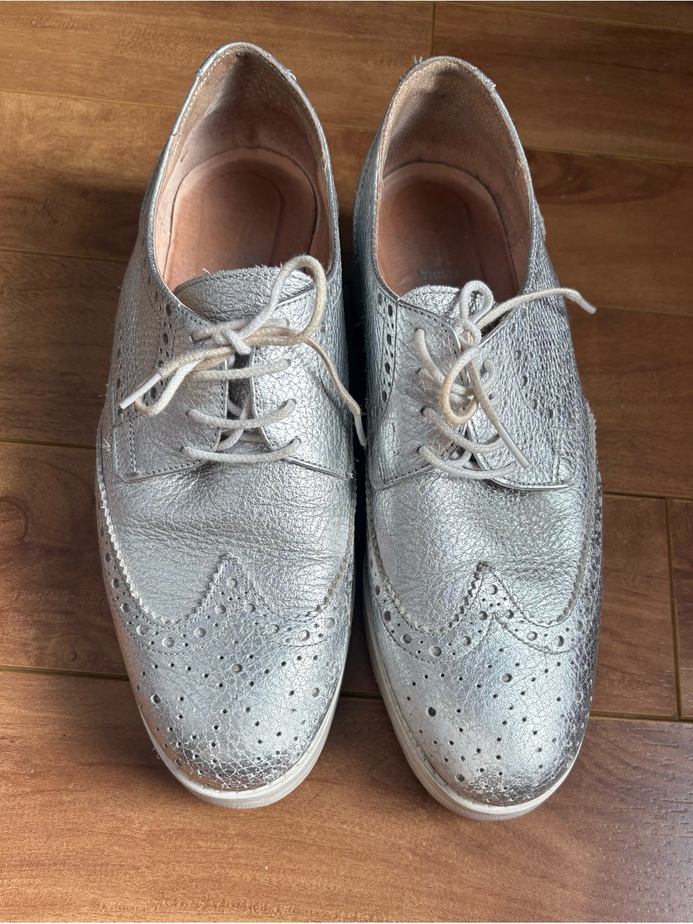 Tristan Silver Metallic Wingtip Oxford Brogue Shoes